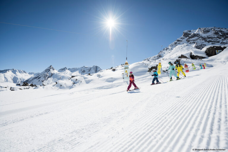 skifahren_lernen_galtuer_sivlapark_winterurlaub_apartzimalis